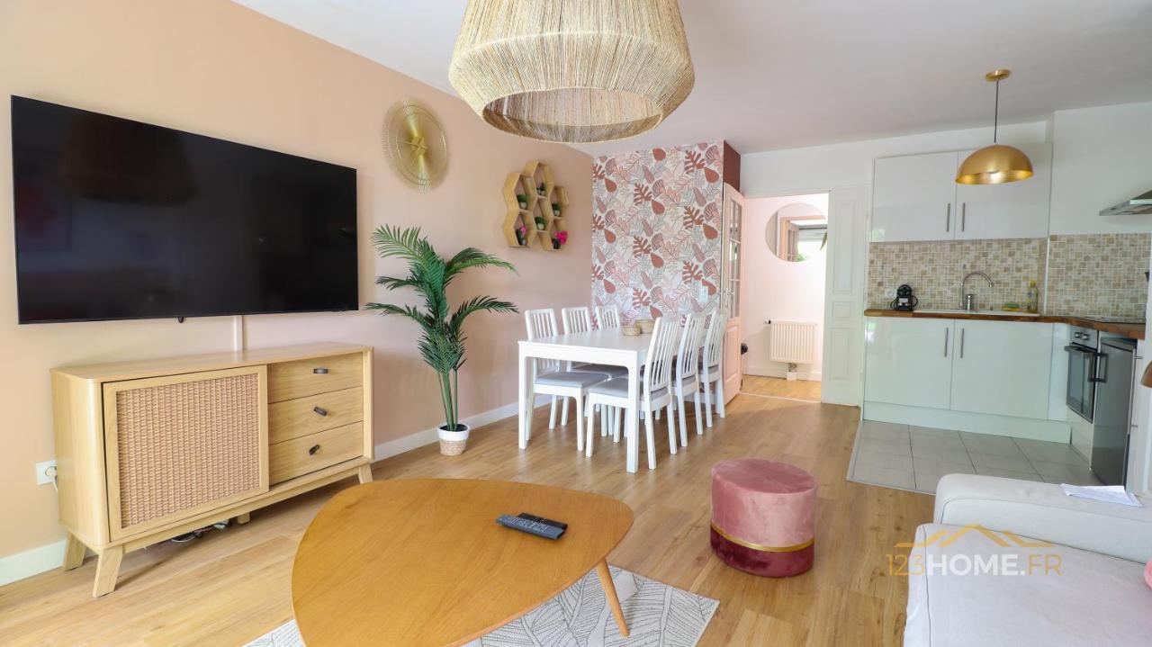 123Home- Garden & Spa 세리스 외부 사진
